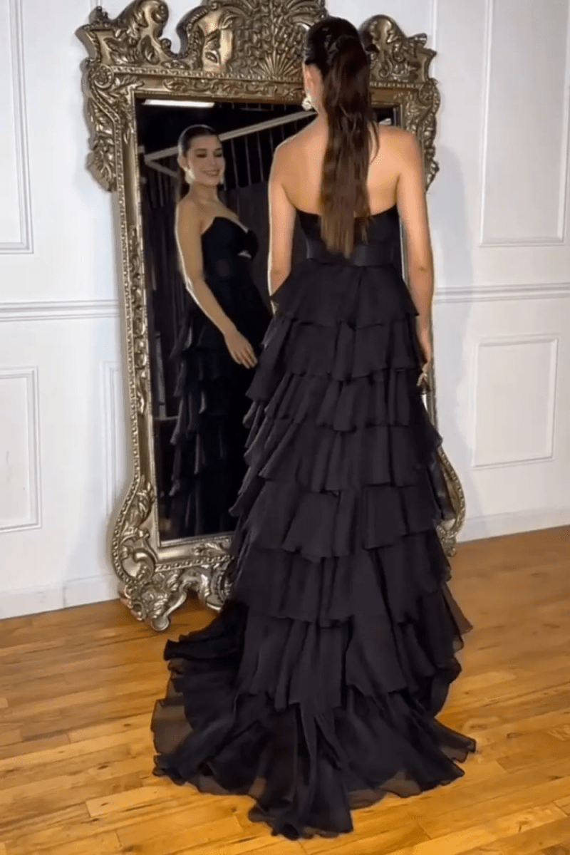 Darlin | A-Line Strapless V-Neck Layered Chiffon Sleeveless Formal Prom Dress