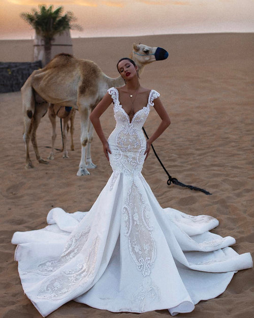 Stylish Long Mermaid Sweetheart Satin Appliques Lace Wedding Dresses